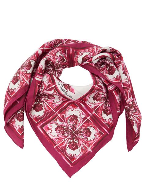 dolce gabbana foulard maiolica|dolce gabbana majolica design.